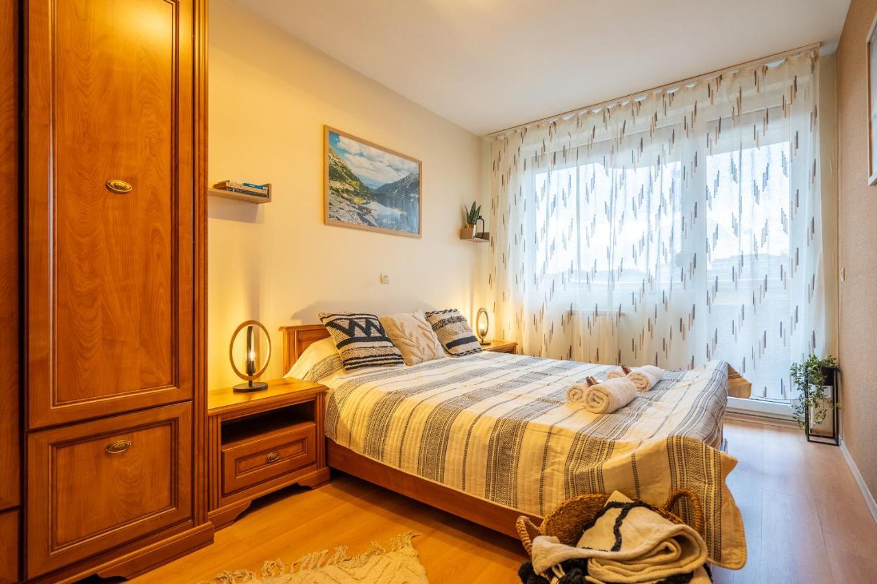 Premium Comfy 2Bdr Apt - Free Parking - Fast Wi-Fi Sofia Exterior foto