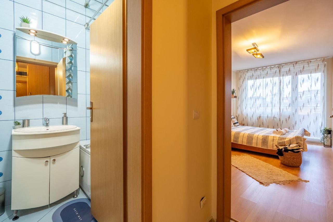 Premium Comfy 2Bdr Apt - Free Parking - Fast Wi-Fi Sofia Exterior foto