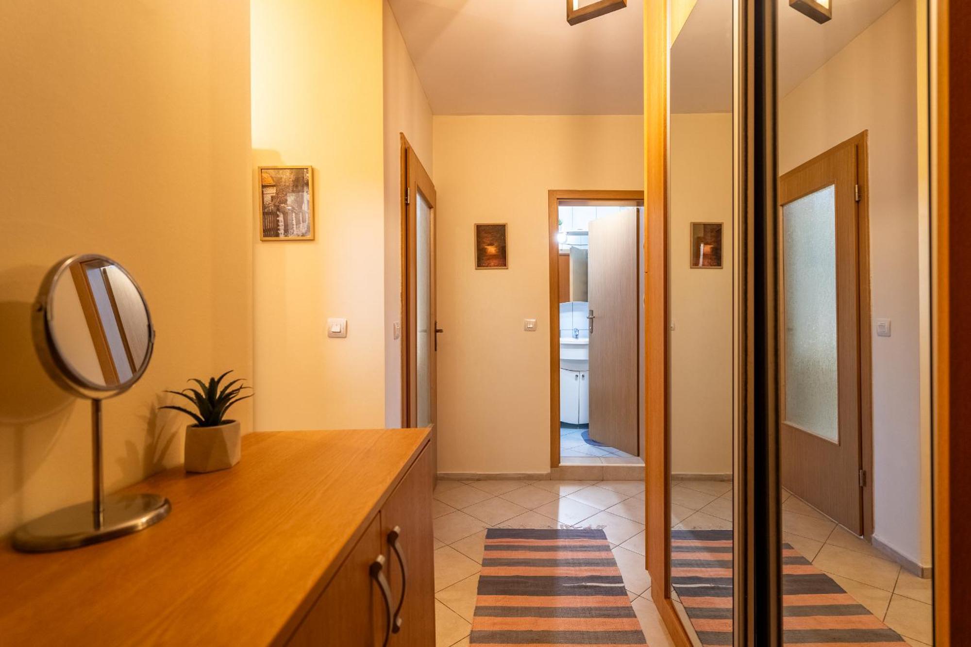 Premium Comfy 2Bdr Apt - Free Parking - Fast Wi-Fi Sofia Exterior foto