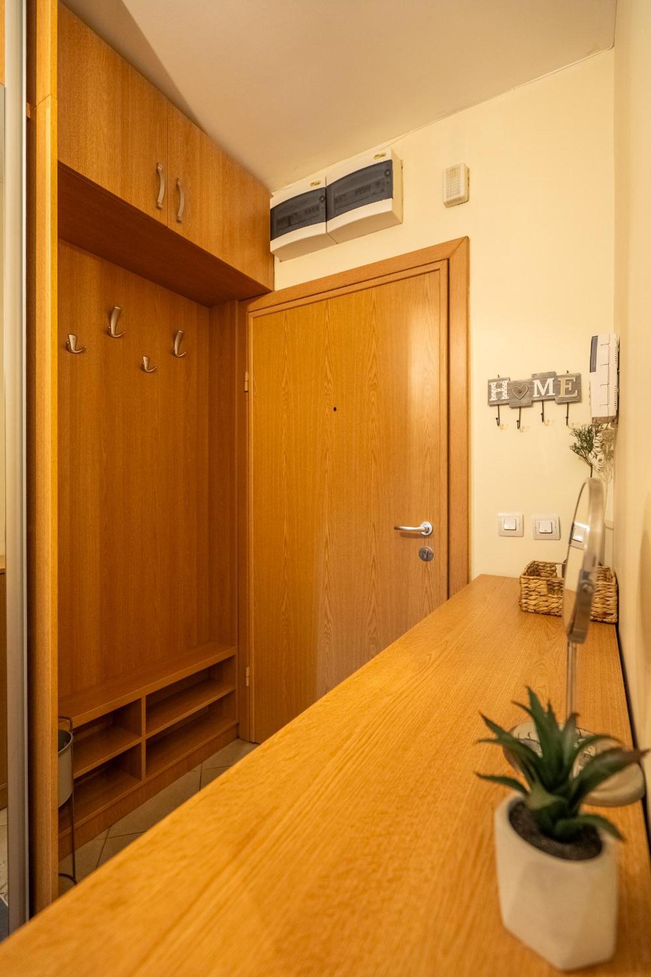 Premium Comfy 2Bdr Apt - Free Parking - Fast Wi-Fi Sofia Exterior foto