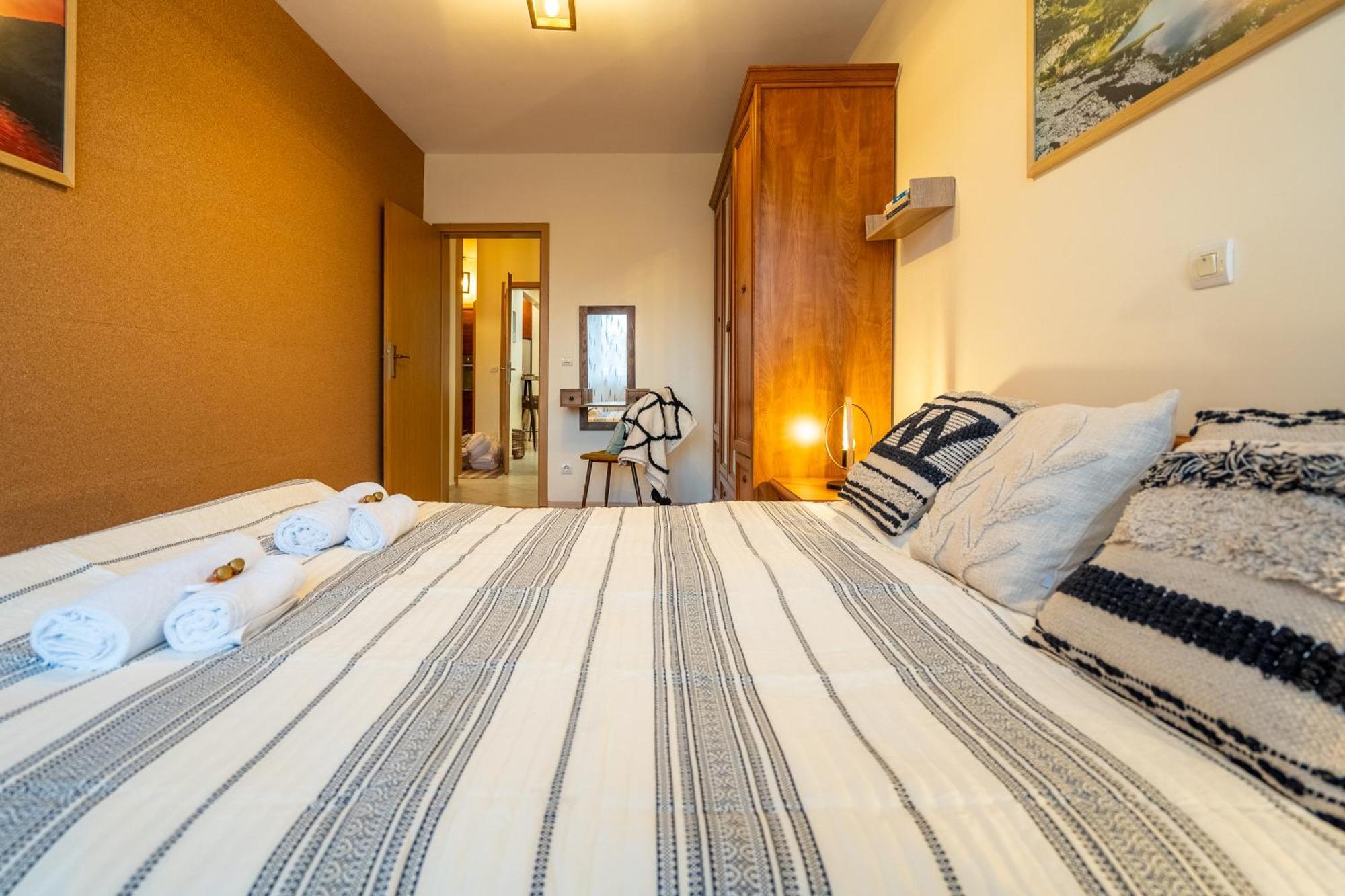 Premium Comfy 2Bdr Apt - Free Parking - Fast Wi-Fi Sofia Exterior foto