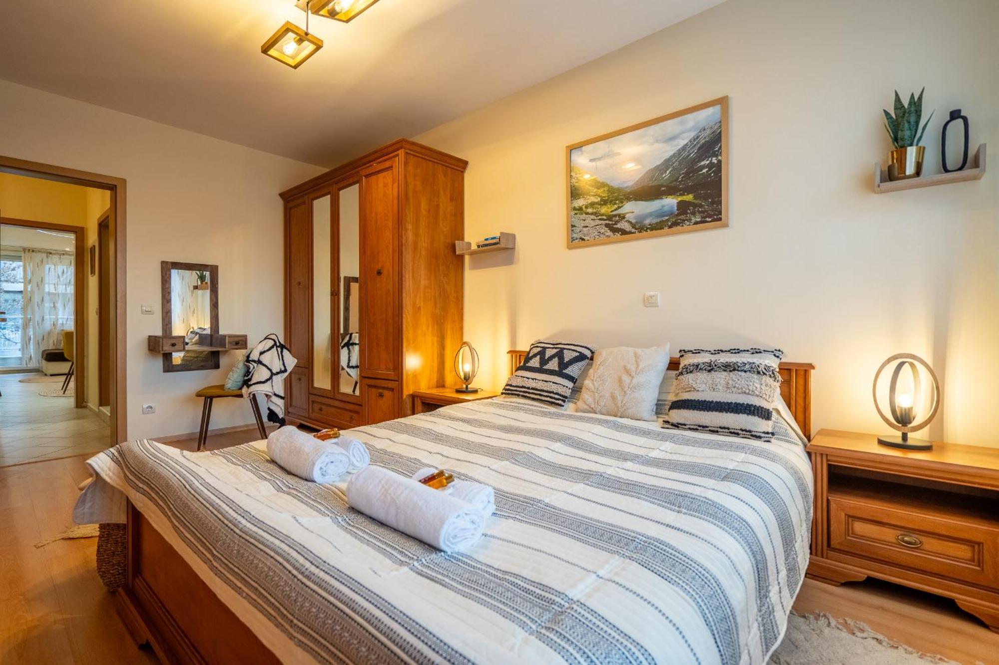 Premium Comfy 2Bdr Apt - Free Parking - Fast Wi-Fi Sofia Exterior foto